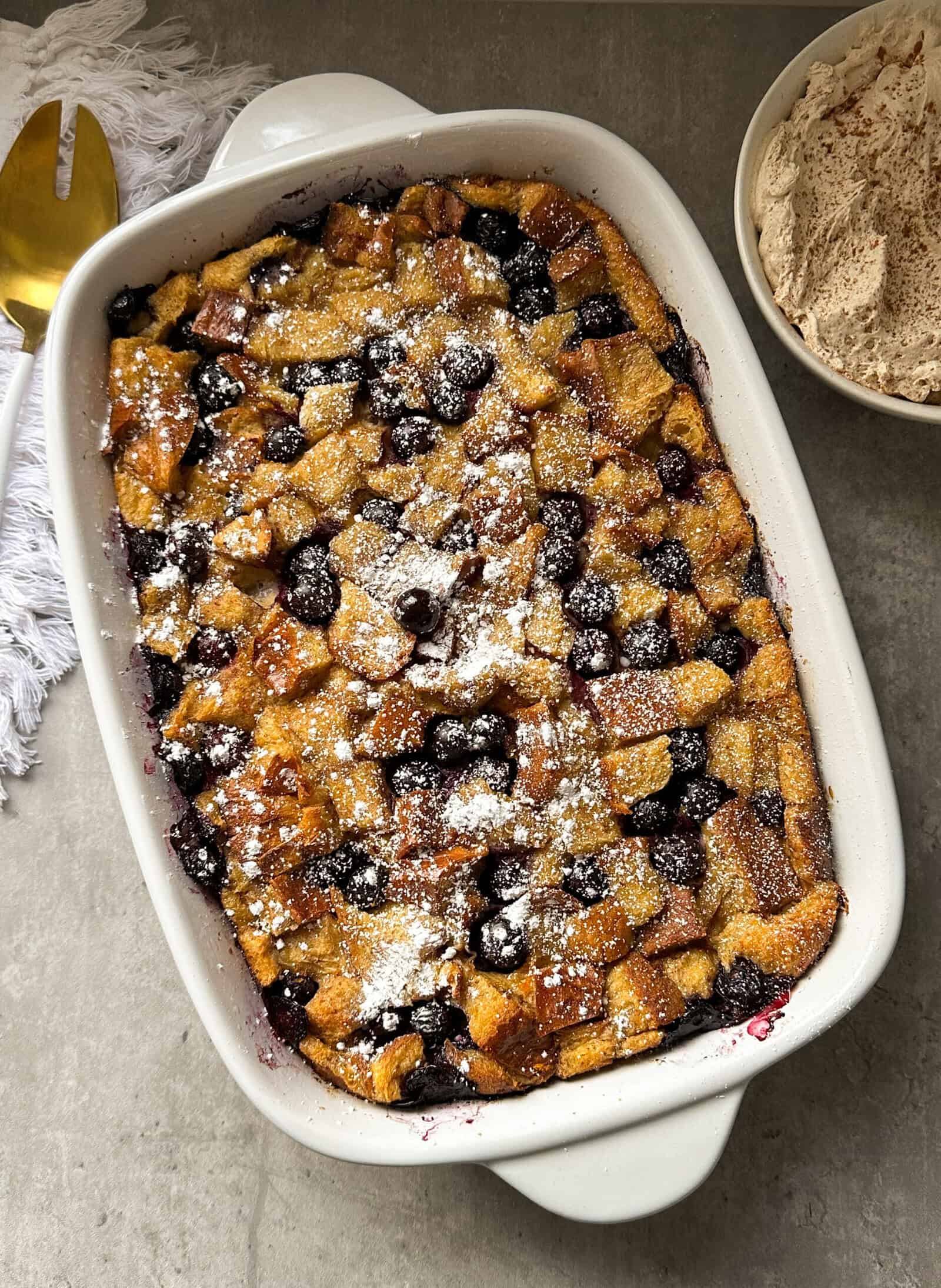 Blueberry French Toast Casserole [sammymontgoms.com]